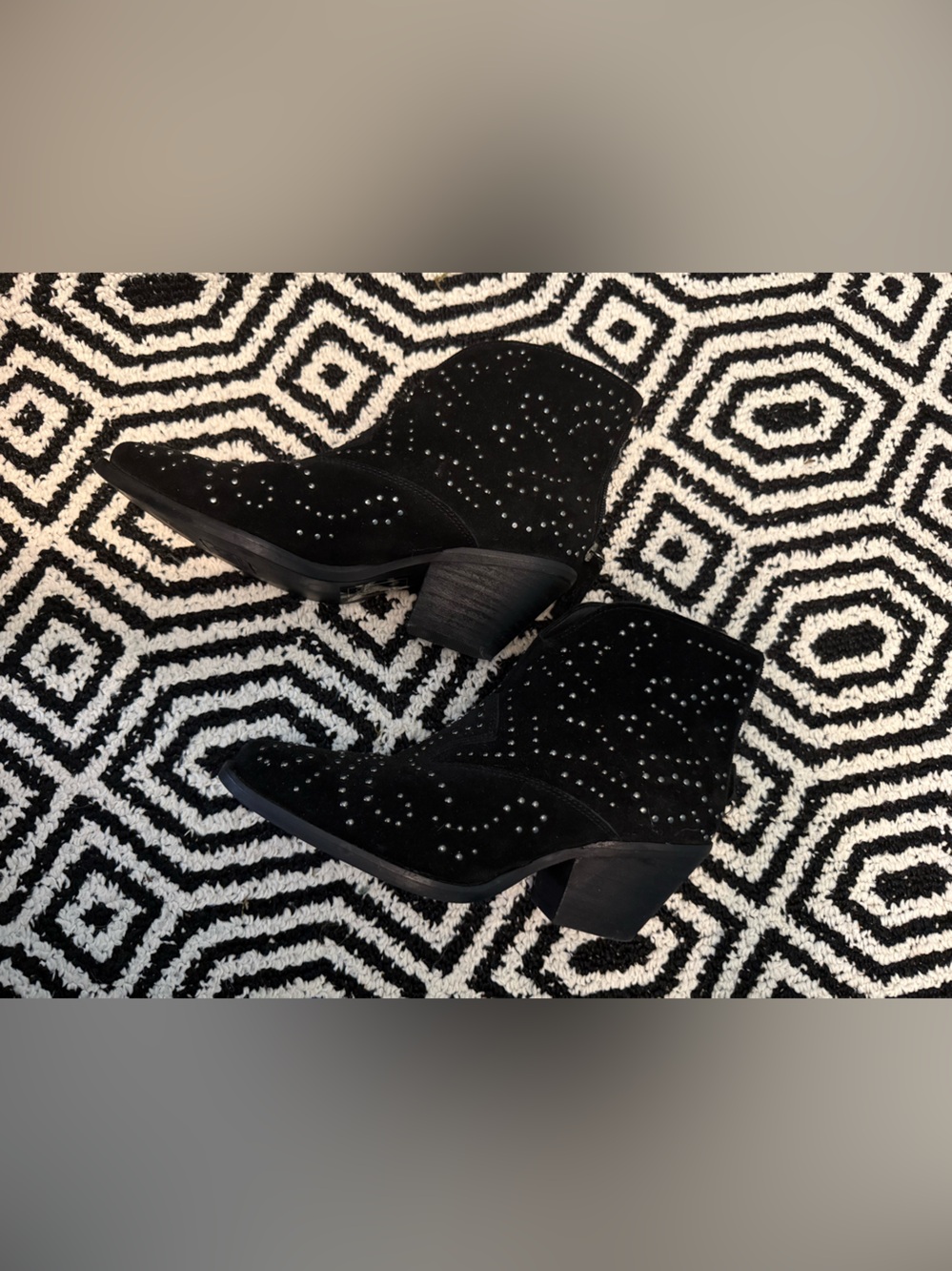 Dingo Suede “Denim n Diamonds” Black Studded Ankle Boots Booties with Heel EUC